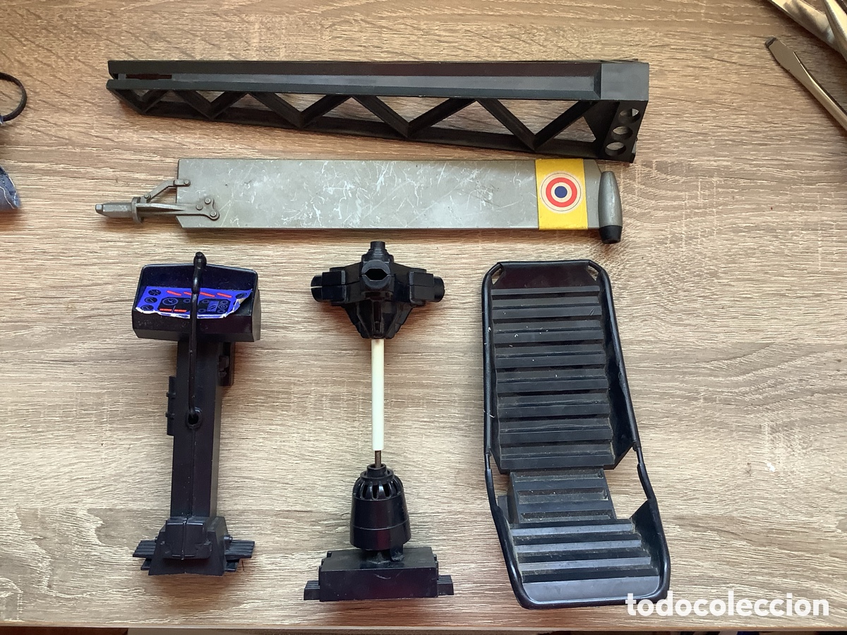 Geyperman: Lote de Piezas del Helic&oacute;ptero Geyperman - Foto 1