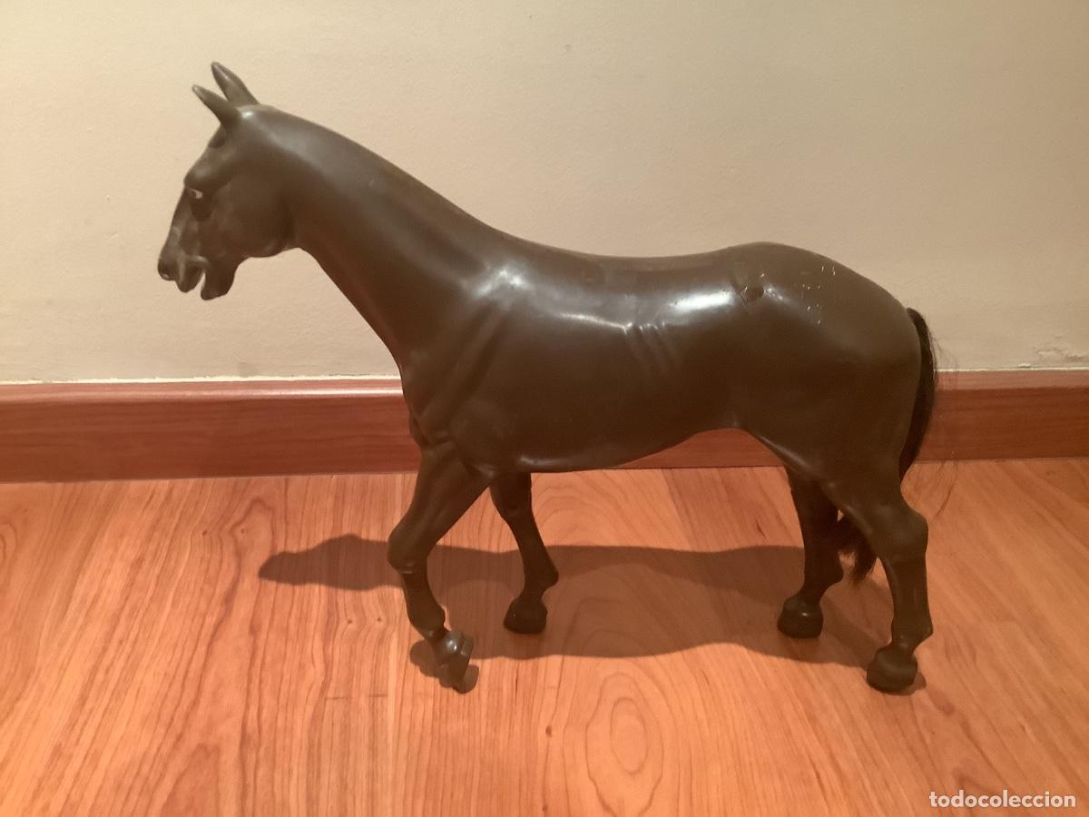Geyperman: Caballo del Indio y cowboy Geyperman