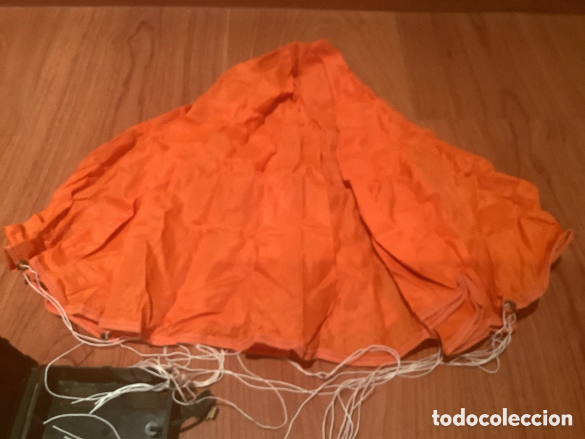 Geyperman: Paraca&iacute;das Naranja del Geyperman Red Devil con las Instrucciones - Foto 4