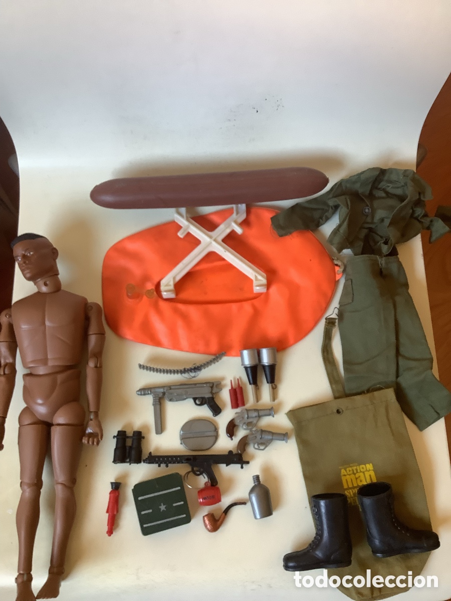 Geyperman: Maniqu&iacute; Cotswold y Accesorios Action Man
