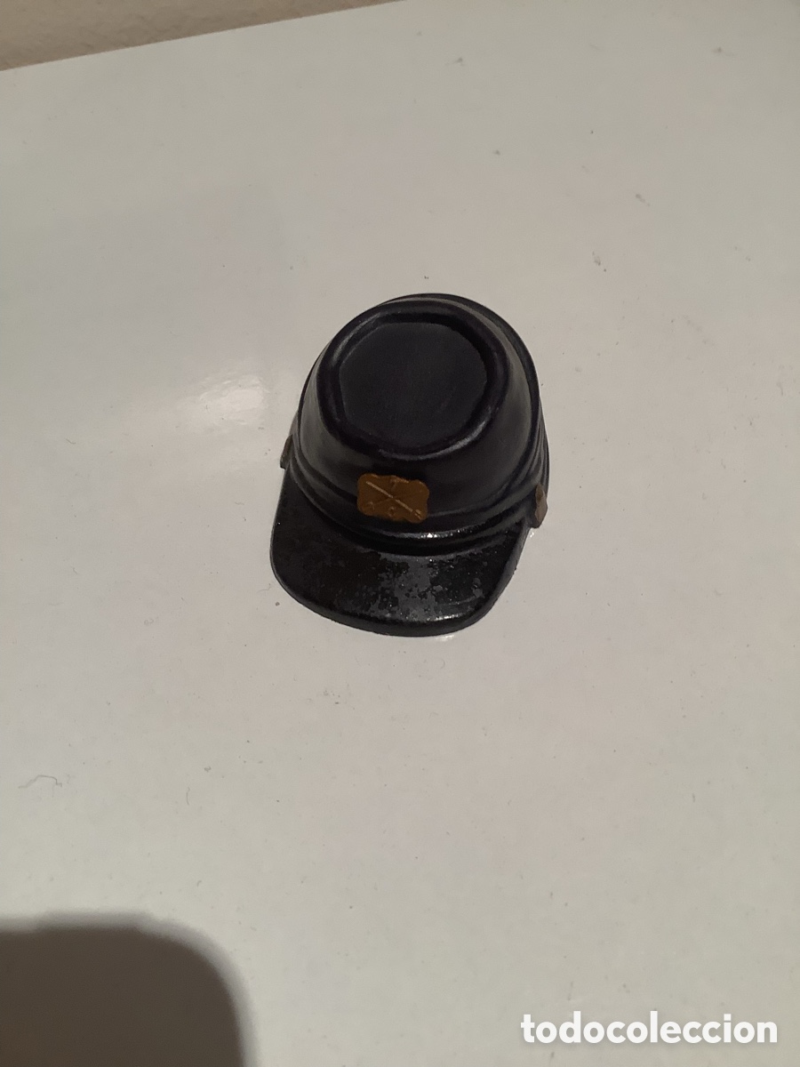 Geyperman: Gorra Kepi del Geyperman Septimo de Caballer&iacute;a