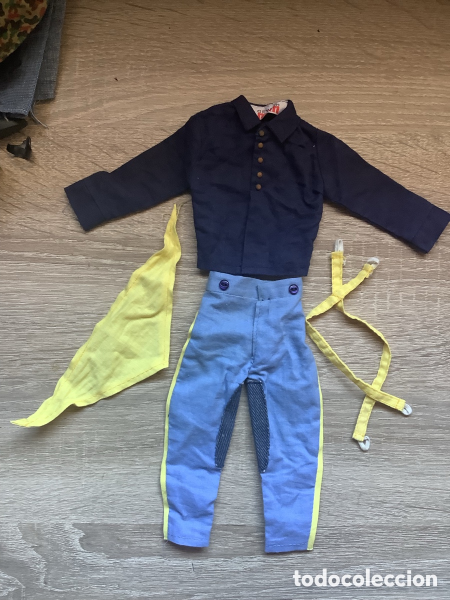 Geyperman: Uniforme del Geyperman Septimo de Caballer&iacute;a de Geyperman