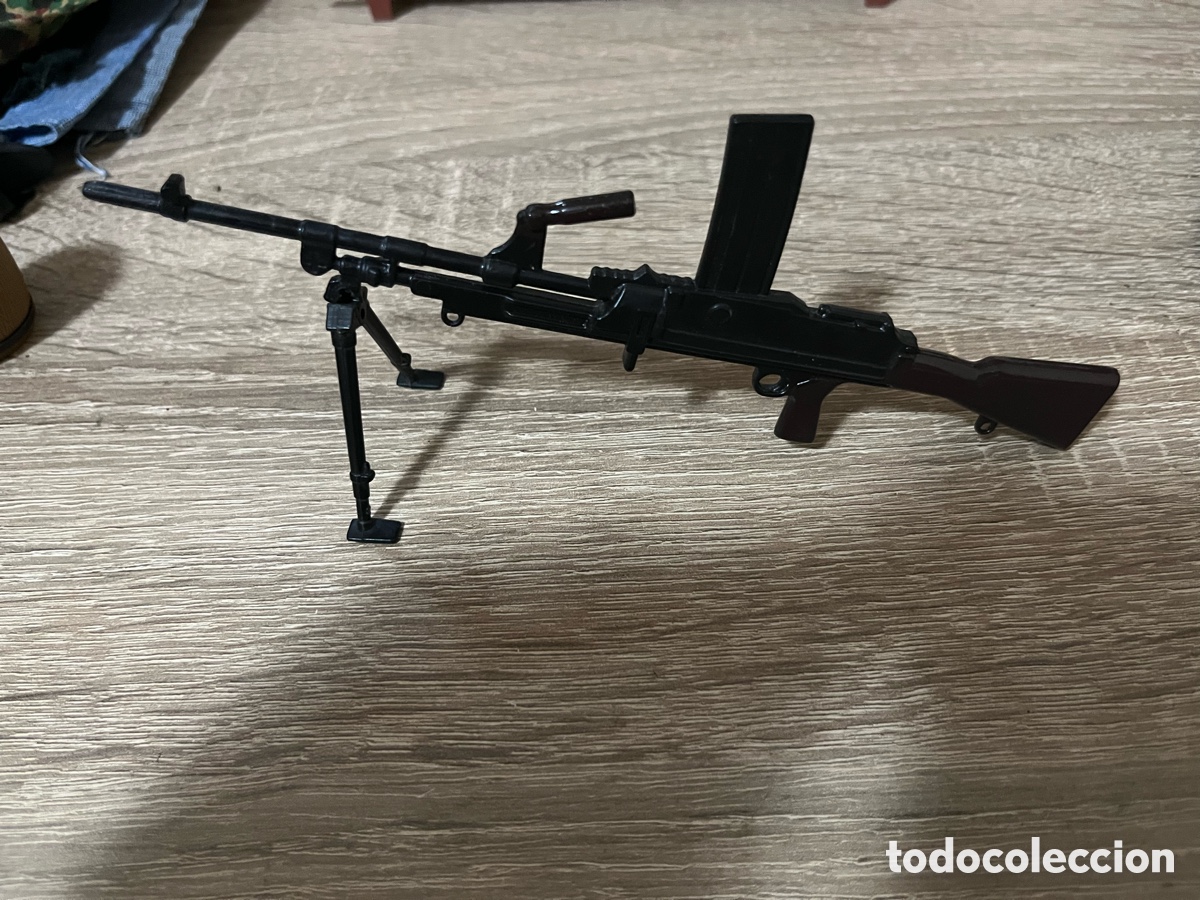 Geyperman: Ametralladora BREN de Action Man id&eacute;ntica A Geyperman