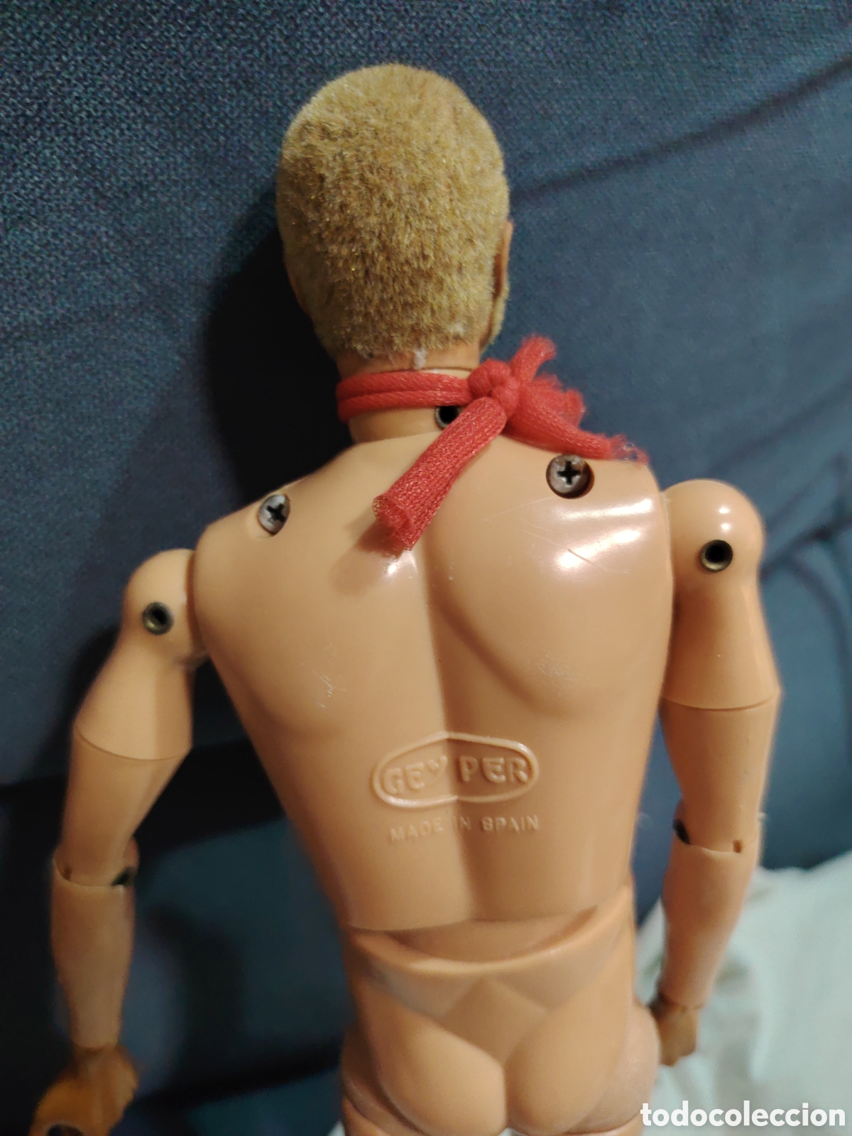 Geyperman: Mu&ntilde;eco maniqu&iacute; geyperman rubio con pelo y barba - Foto 4