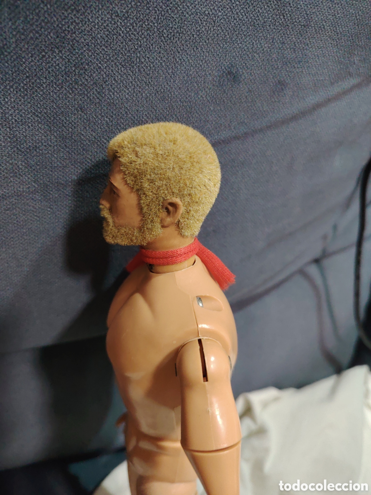 Geyperman: Mu&ntilde;eco maniqu&iacute; geyperman rubio con pelo y barba - Foto 5