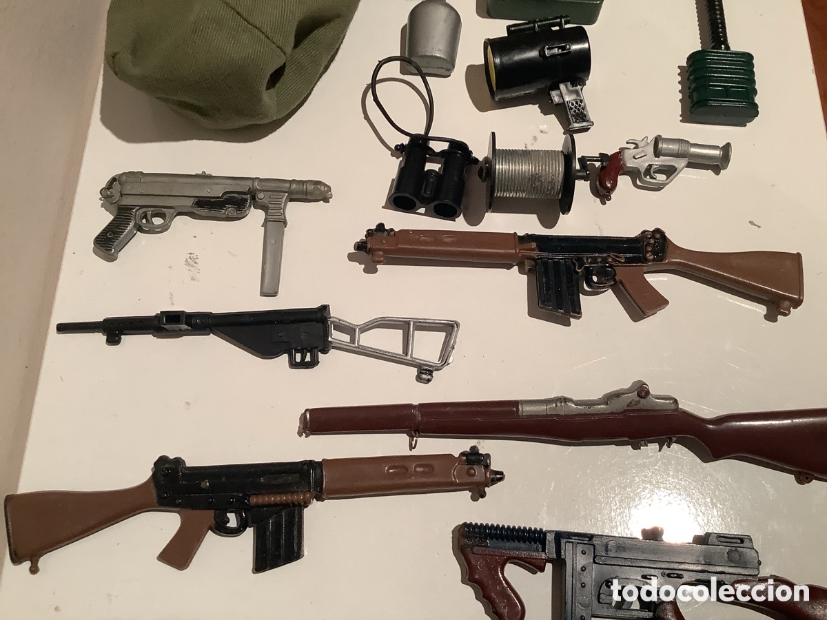 Geyperman: Lote de Accesorios Action Man con Armas y el Petate - Foto 3