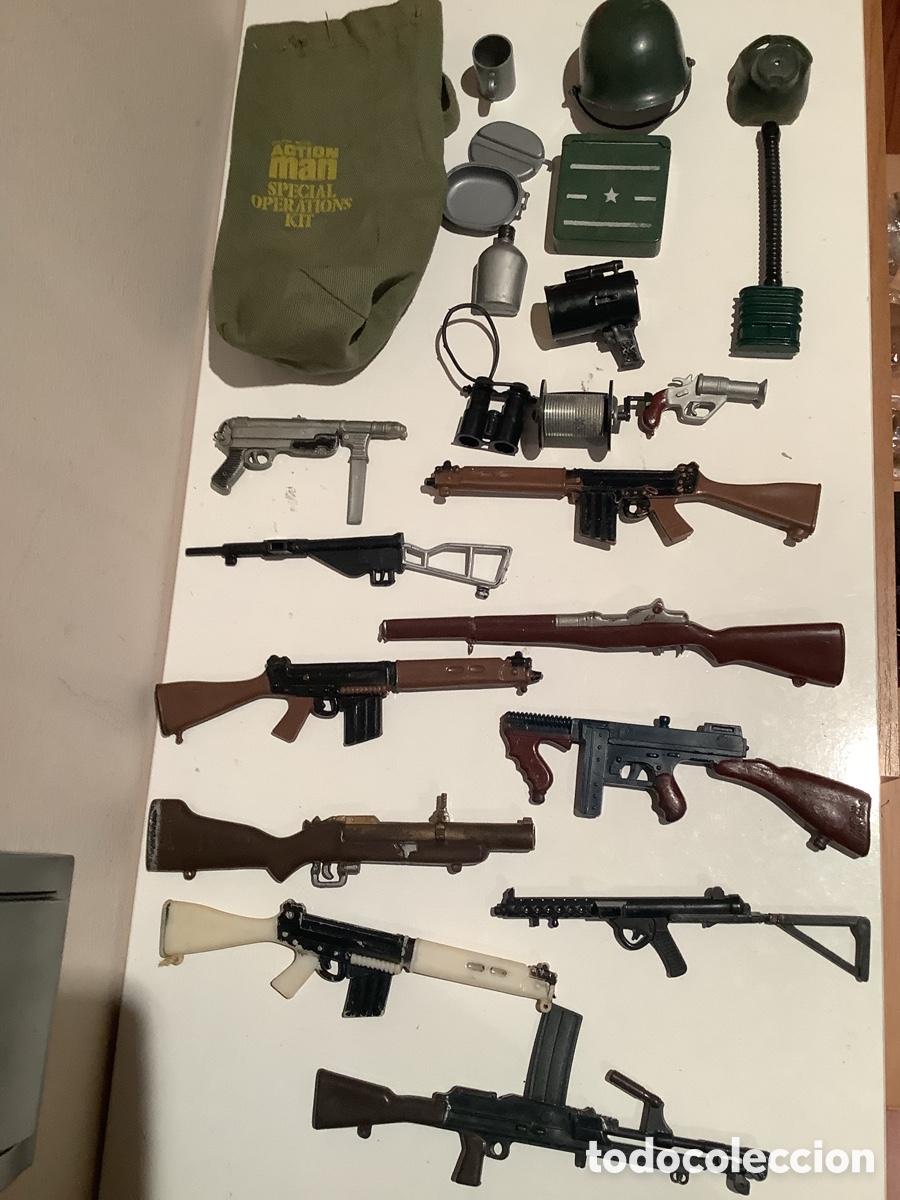 Geyperman: Lote de Accesorios Action Man con Armas y el Petate