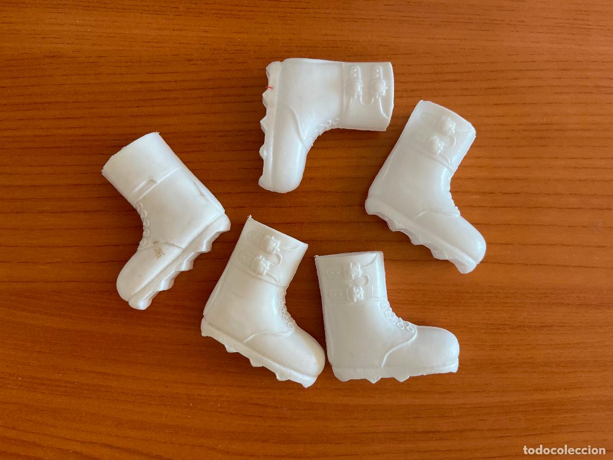 Geyperman: GEYPERMAN LOTE DE BOTAS BLANCAS DERECHAS