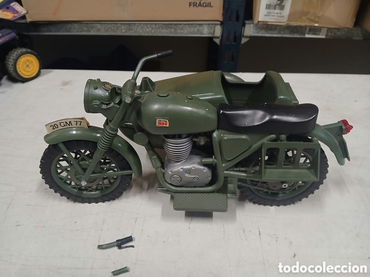 Geyperman: Geyperman moto militar con sidecar - Foto 1