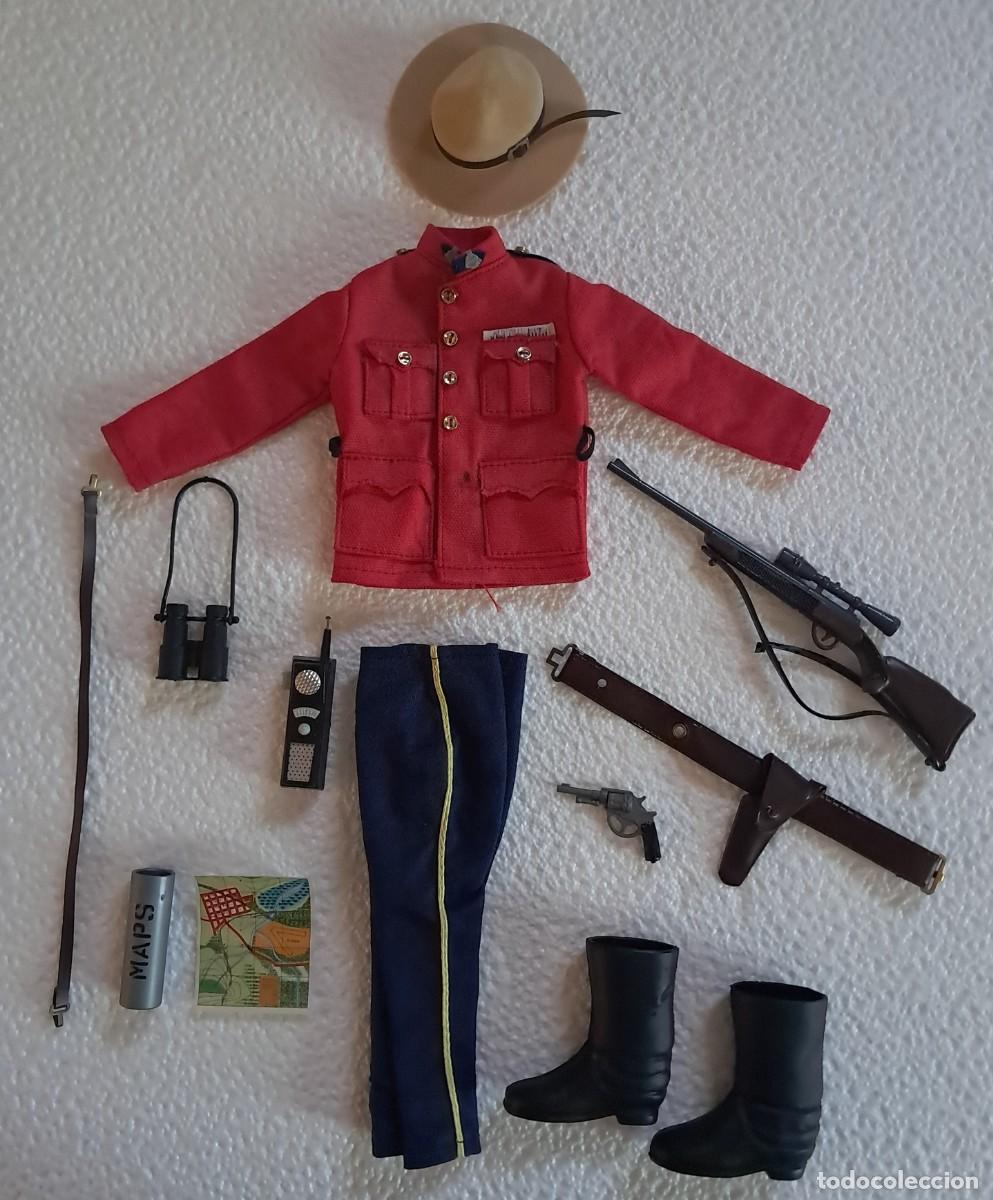 Geyperman: Geyperman Uniforme Polic&iacute;a Montada del Canad&aacute; - 100% Completo con Mapa y Tubo Original