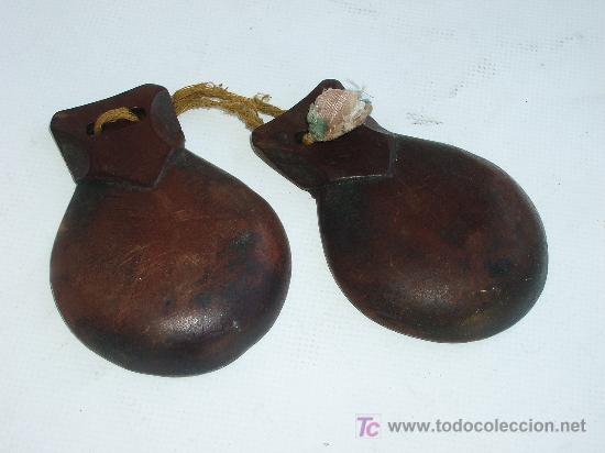 Instrumentos musicales: Casta&ntilde;uela antigua. - Foto 3