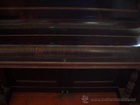 Instrumentos musicales: PIANO ANTIGUO DE MADERA - Foto 3
