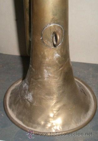 Instrumentos musicales: Trompeta de 46 cms de largo - Foto 2