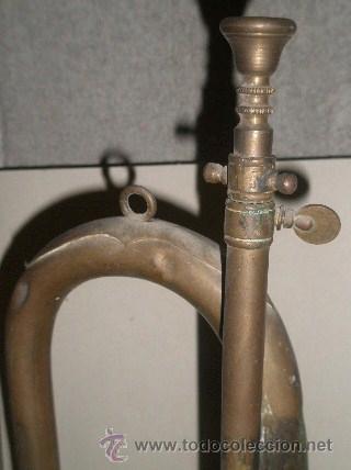 Instrumentos musicales: Trompeta de 43 cms de largo - Foto 2