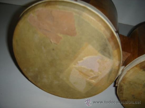 Instrumentos musicales: Bongos de madera y cuero. - Foto 3
