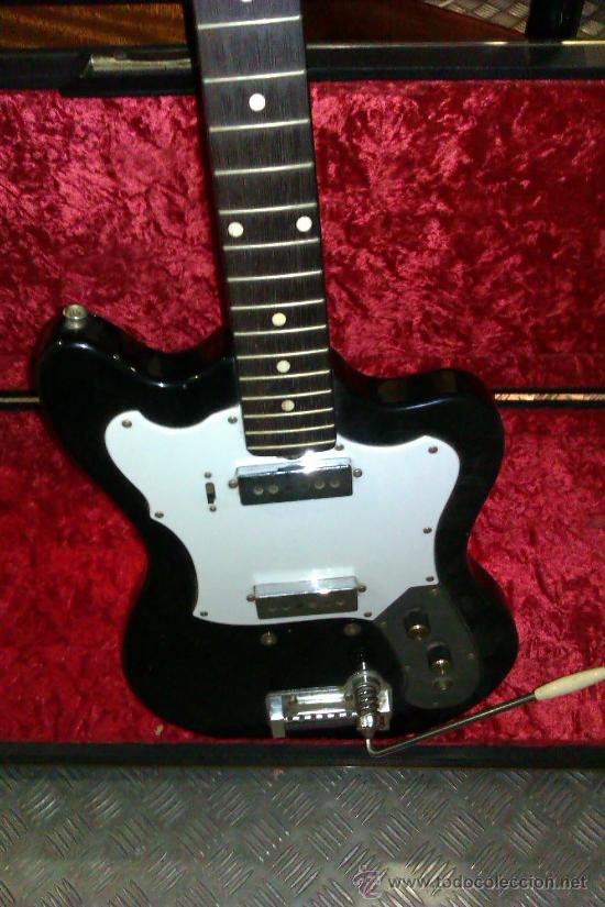 Guitarra electrica ecko usada con amplificador - Vendido en Subasta -  30103268