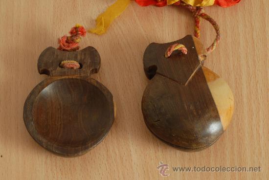Instrumentos musicales: Casta&ntilde;uelas con cintas. - Foto 3