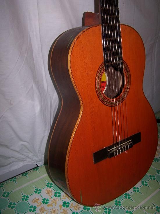 Guitarra mas y mas + suspiro + a. dolras lote d - Vendido en Subasta -  32040382