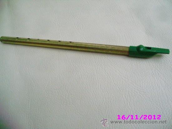 Instrumentos musicales: CURIOSA FLAUTA METAL Y PLASTICO - Foto 1