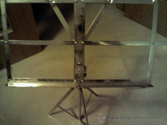 Instrumentos musicales: ATRIL PARA PARTITURAS PLEGABLE - Foto 2