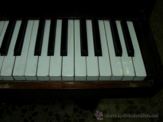 Instrumentos musicales: Piano Antiguo Montano Madrid - Foto 5