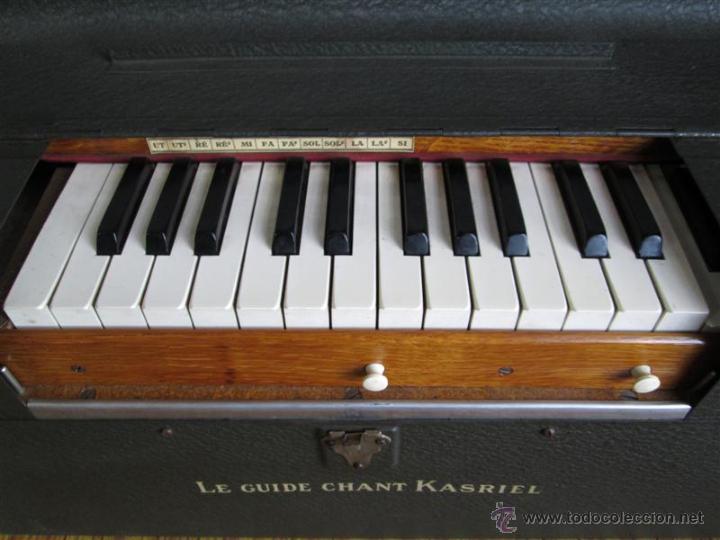 Instrumentos musicales: PIANO PORTATIL (BARTOLINI) - De chapa - Foto 3