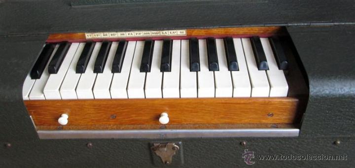 Instrumentos musicales: PIANO PORTATIL (BARTOLINI) - De chapa - Foto 5