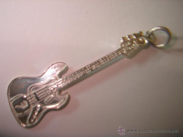 Instrumentos musicales: Colgante guitarra plata - Foto 1