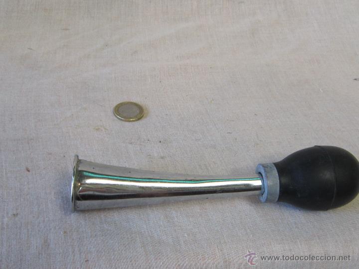 Instrumentos musicales: BOCINA ANTIGUA DE METAL - Foto 2