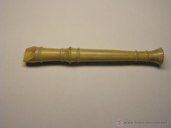 Instrumentos musicales: Flauta peque&ntilde;a de madera, n&ordm; 3. - Foto 2
