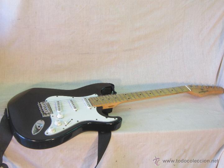 Instrumentos musicales: GUITARRA ELECTRICA BEHRINGER - Foto 4