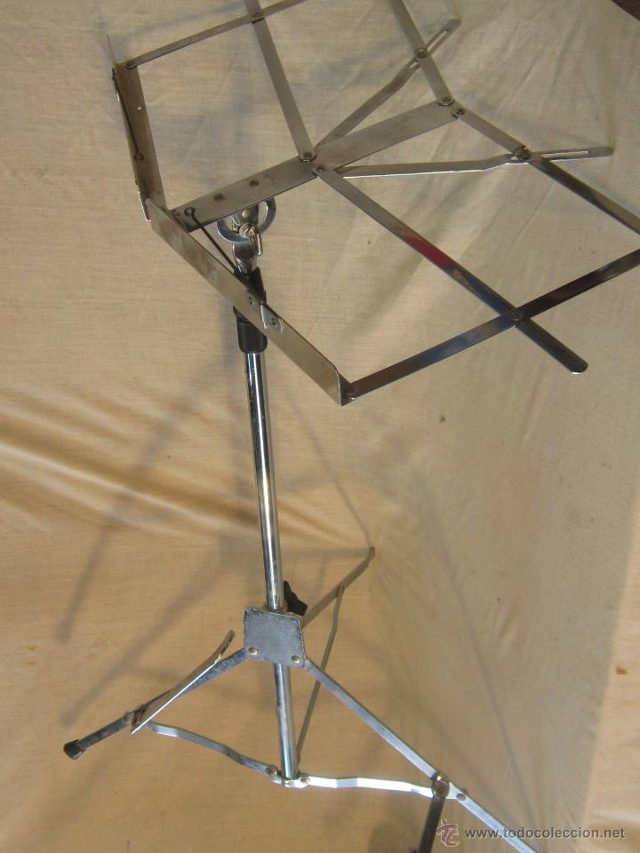 Instrumentos musicales: ATRIL PLEGABLE PARA PARTITURAS - Foto 7