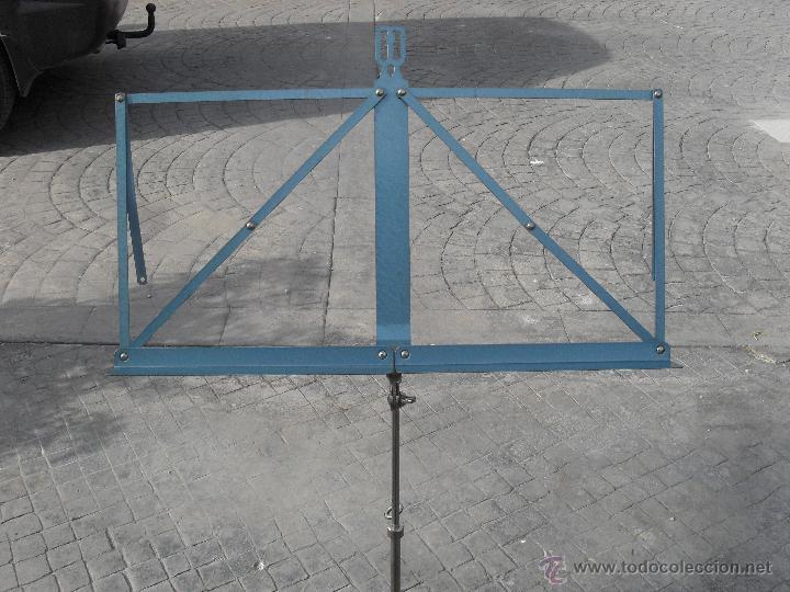 Instrumentos musicales: ATRIL AZUL - Foto 1