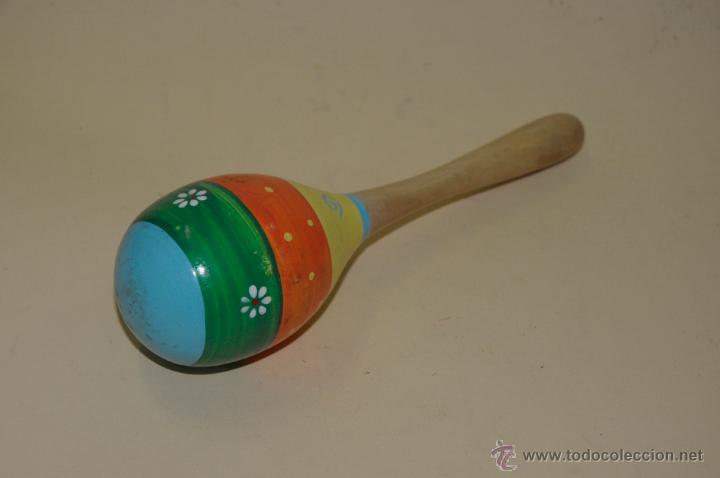 Instrumentos musicales: maraca de madera - Foto 2