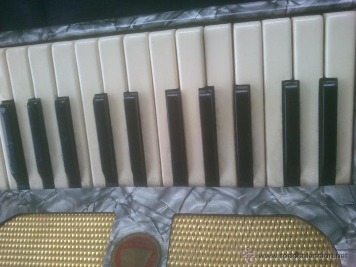 Instrumentos musicales: ACORDEON ALEMAN WELTMEISTE POST LABOREM - Foto 3