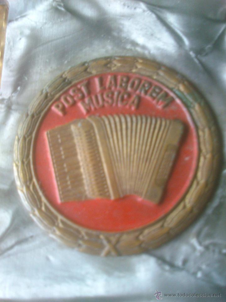 Instrumentos musicales: ACORDEON ALEMAN WELTMEISTE POST LABOREM - Foto 7