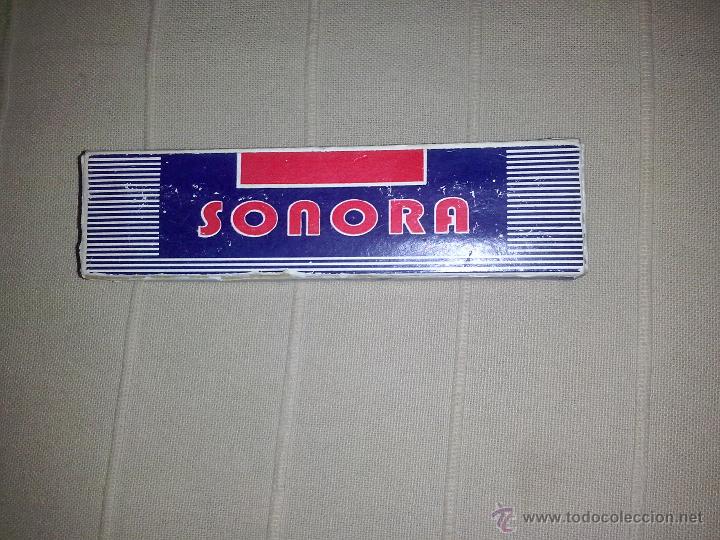 Instrumentos musicales: antigua armonica sonora con caja - Foto 3