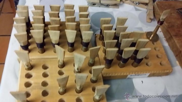 Instrumentos musicales: Ca&ntilde;as de dulzaina y gralla. - Foto 1