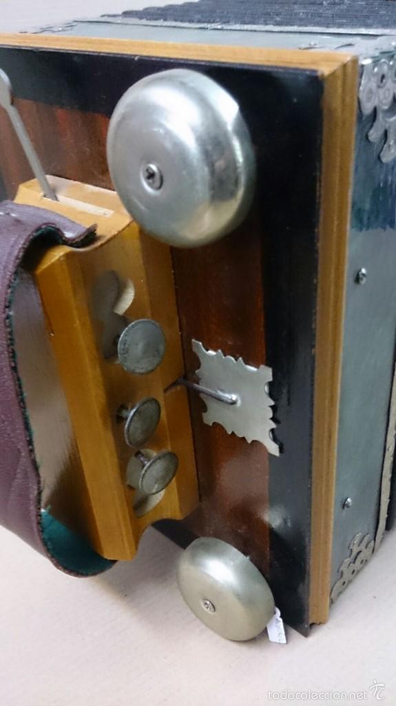 Instrumentos musicales: Acordeon ruso en madera - Foto 6