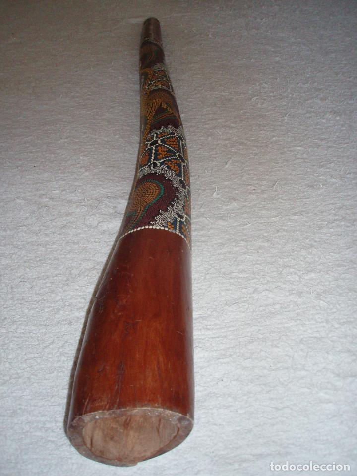 Instrumentos musicales: DIDJERID&Uacute;-DIDGERIDOO. ABORIGEN, AUSTRALIA. LARGO 130 CM - Foto 3