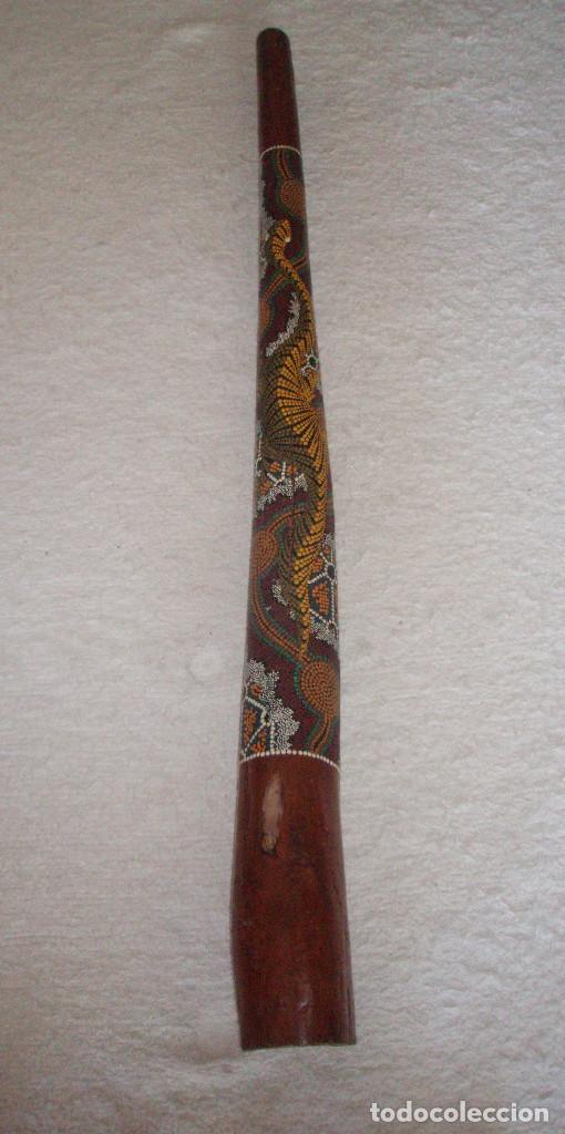 Instrumentos musicales: DIDJERID&Uacute;-DIDGERIDOO. ABORIGEN, AUSTRALIA. LARGO 130 CM - Foto 4