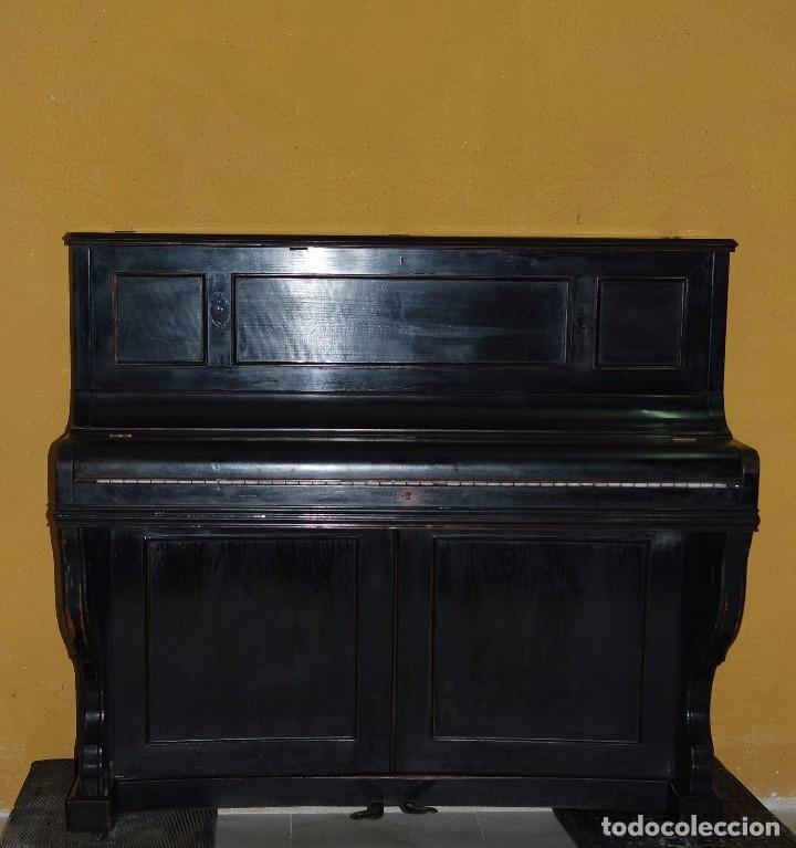 Instrumentos musicales: PIANO VERTICAL. REF. 5925 - Foto 1