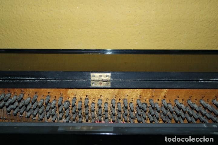 Instrumentos musicales: PIANO VERTICAL. REF. 5925 - Foto 5