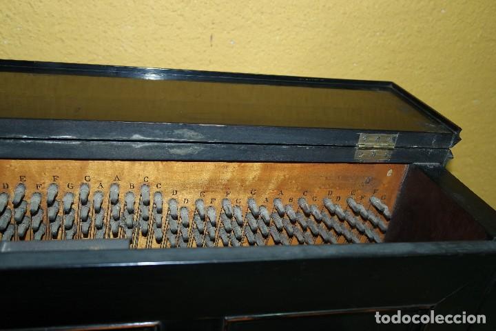 Instrumentos musicales: PIANO VERTICAL. REF. 5925 - Foto 6