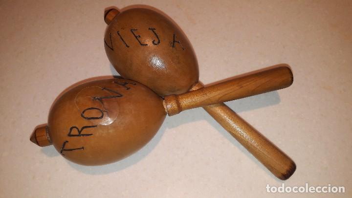 Instrumentos musicales: Maracas trova vieja - Foto 2