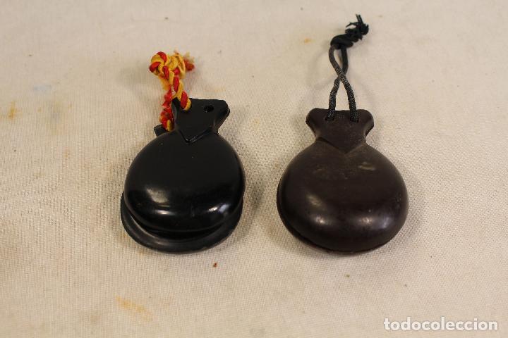Instrumentos musicales: 2 casta&ntilde;uelas - Foto 3