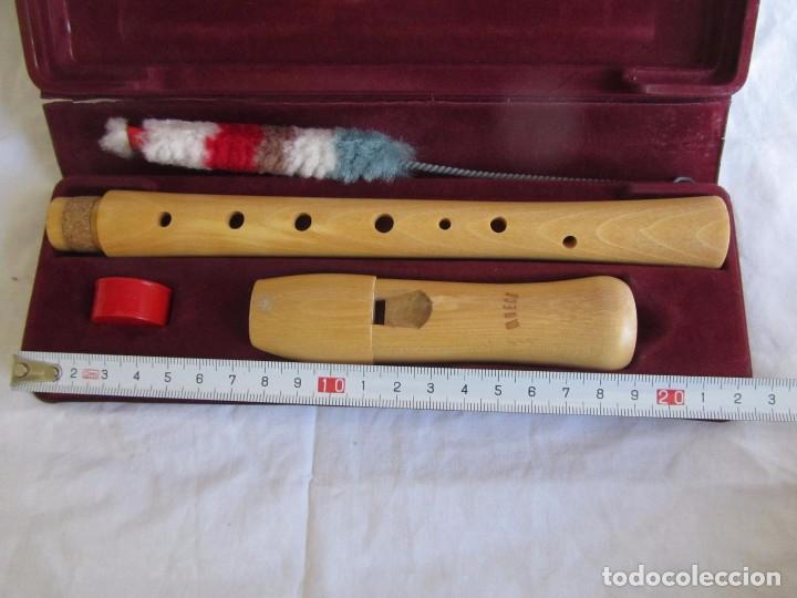Instrumentos musicales: Flauta Moech. Estuche original con los complementos. - Foto 2