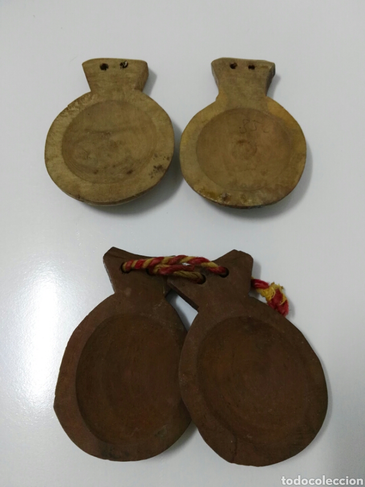 Instrumentos musicales: Casta&ntilde;uelas a&ntilde;os 60/70 - Foto 5
