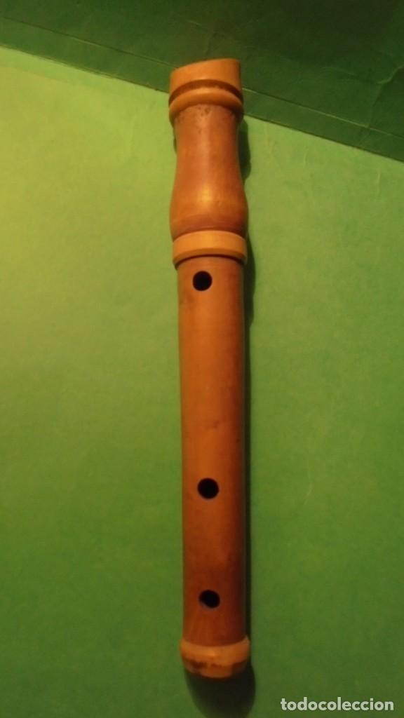 Instrumentos musicales: ANTIGUA FLAUTA POPULAR CATALANA , MADERA DE BOJ - 21 CM. - Foto 3 - 117748155