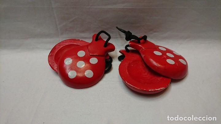 Instrumentos musicales: CASTA&Ntilde;UELAS DE MADERA - Foto 1
